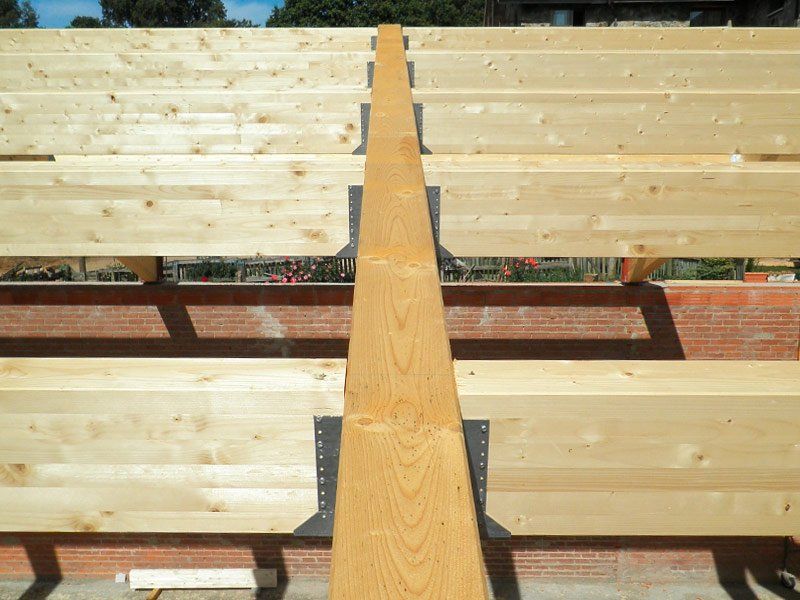 Madera para construir estructuras en Zamora