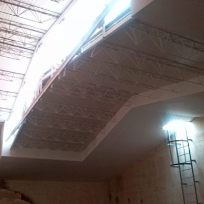 Rehabilitación de cubierta metálica en Zamora