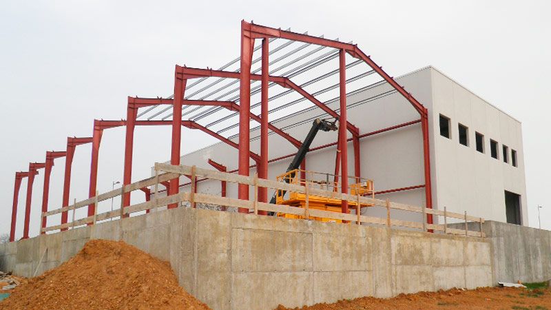 Construcción con hormigón, madera y acero en Zamora