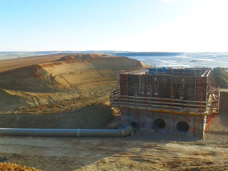 Obras para estructuras de regadío con Conzalesal